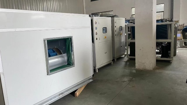 电力调整器电流波动多少算正常？一文说清判断标准与应对方法