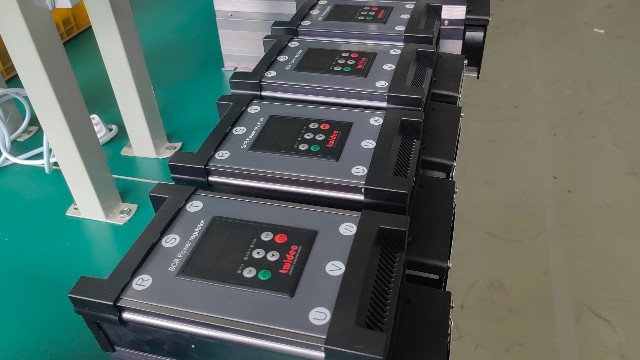 合泉电力调整器如何为半导体设备完美控温